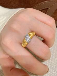 一系列迷人、优雅、个性化、经典、复古风格、微镶嵌锆石、18K 镀金铜女士开口戒指，适合婚礼、周年纪念、节日、派对、生日、礼物、工作、日常佩戴、女士珠宝配饰