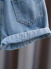 Girls' Summer Casual Denim Shorts With Heart Patches - Loose Fit Elastic Waistband, Blue Distressed Design & Functional Pockets For Outdoor Play & Casual Attire