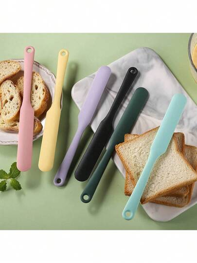 1个硅胶奶油蛋糕刮刀，可放入洗碗机清洗