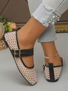 夏季新款时尚百搭玛丽珍米色格纹镂空透气女平底鞋，日常穿着轻便舒适系带刺绣软底芭蕾平底鞋，图案随机 - 米黃色網格 - 查看 7