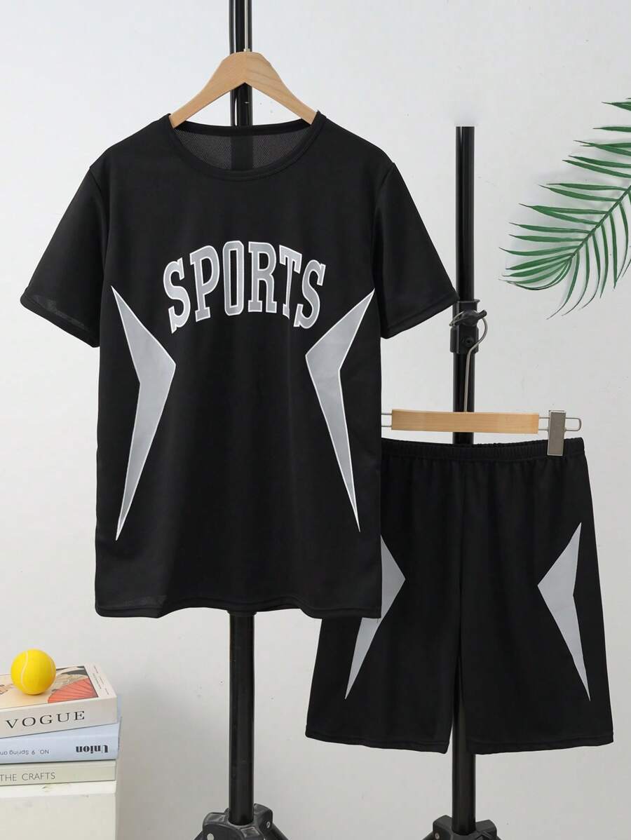 طقم ملابس رياضية لصبي المراهق مكون من 2 قطعة: ملابس علوية تي شيرت بأكمام قصيرة وشورت للركض