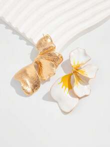 1 par de pendientes florales minimalistas para mujeres, diseño de nicho multicapa de metal exagerado con pétalos de flor - Pendientes de gota de aceite - Ver 8
