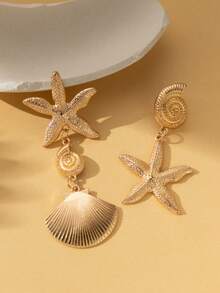 1 Pair Gold Starfish & Shell Shaped Earrings, Fashion Personalized Design Zinc Alloy Material, Suitable For Women Beach Holiday Street Photography