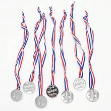 15 piezas Etiquetas de medalla de plástico enchapadas en oro, premios de competición deportiva, premio de fiesta, pequeñas etiquetas de regalo