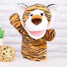 学龄前儿童老虎、狮子、猴子、大象、鳄鱼、小丑鱼、青蛙、狼、乌龟动物手偶，嘴巴可动，镇静玩具