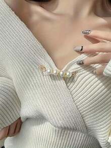 2pcs Faux Pearl Waist Buckle Cute Pin Faux Pearl Brooch Pants Adjustable Buckle Summer, School Fall, Autumn, Halloween - White - View 4