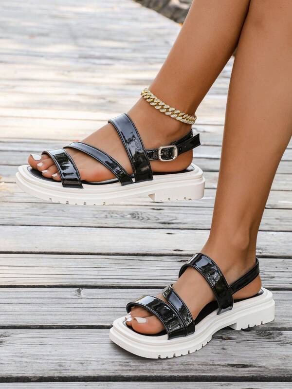 Modische vielseitige lässige bequeme Sandale mit Druckknopfverschluss, flach und sportlich, geeignet für Teenager, weiß & schwarz