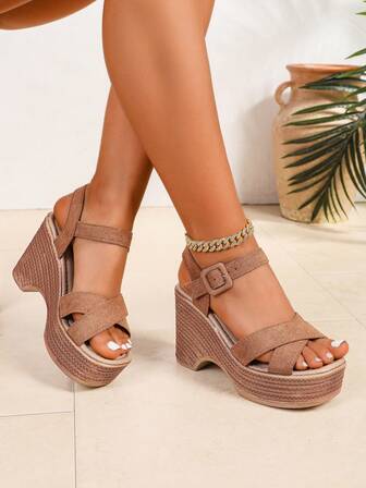 Modne, uniwersalne, swobodne, wygodne, wsuwane, zapinane na klamrę, sandały na platformie z grubą podeszwą i wysokim obcasem, odpowiednie dla nastolatków, do noszenia na plaży