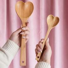 Set de 2 cucharas de cocina de bambú con forma de corazón: cucharas de amor, utensilios de cocina, cuchara de bambú grande, pala de cocina, decoración de inauguración de la casa/cumpleaños