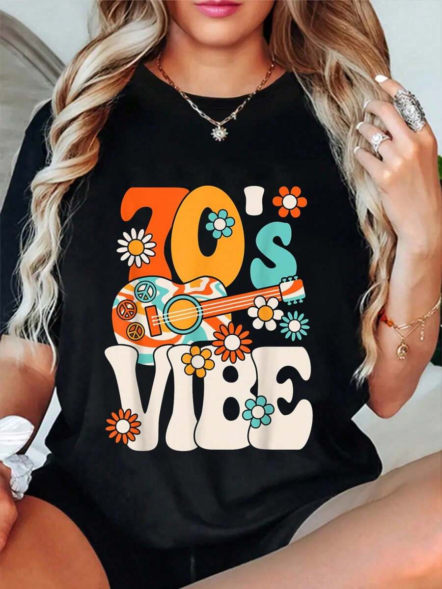 Funny 70's Vibe Retro Groovy Hippie Outfit 70s Party-Shirt Summer Outfits Women Shirts Women Graphic Tees Women - Black - View 1