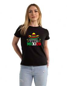 Playera Casual para Mujer Estampado "¡Viva México!" | Blusa Femenina Estilo Mexicano | Ropa Patriótica de Dama | Ideal para Fiestas Patrias, Eventos Mexicanos, 15 de Septiembre, Independencia | Camiseta de Algodón Cómoda y Fresca | Estilo Juvenil, Moderno y Tradicional | Diseño Colorido con Orgullo Mexicano | Moda Mexicana para Uso Diario o Celebraciones | Regalo Perfecto para Mexicanas | Tallas Chica a Extra Grande - Negro - Ver 1