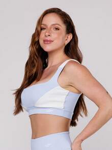 LOT FITNESS Women's Gym Set Baby Blue Top With White Cutout Elevate Fitness Leggings - 淺藍色 - 查看 7