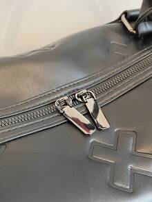 1 Pc Fashionable And Cool Multifunctional Large Capacity Solid Color PU Leather Embossed Soft And Thick Padded Travel Bag With Contrasting Color Boarding Pass Pendant Design Suitable For Both Men And Women For Leisure Vacation&Business Trip And Returning To School