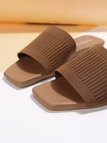 女士棕色凉鞋，时尚休闲沙滩拖鞋，百搭夏季穿着 - 咖啡棕 - 查看 7