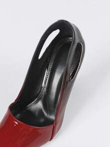 Chaussures à talons hauts élégantes et polyvalentes pour femmes, style minimaliste décontracté sexy et confortable, bout pointu, talons aiguilles noir et rouge, design chic haut de gamme