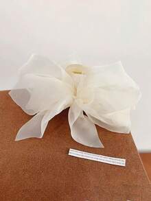 1个优雅精致的黑色蝴蝶结网状发爪，时尚甜美，适合日常佩戴，可作发夹、发卡、发夹、发饰、发爪夹等，是秋冬季女士休闲发饰的理想之选，也适合度假、夏季海滩、假日、旅行、节日、派对等场合。 - 白色 - 查看 13