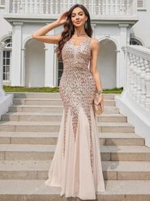 yanchunxier 1pc Elegant Sexy V-Neck Backless Sequin Embroidery Mesh Insert Fishtail Hem Knitted Bodycon Dress, Suitable For Wedding, Party, Formal Event, Graduation, Fall Women Attire