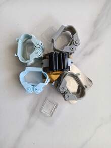 3pcs Mop Hooks, No Drilling Needed, Strong Adhesive Hanger Rack, Wall Mount Broom Mop Clip, Home Tool Storage Wall Hanger, Wedding, Mother's Day - Multicolor - View 8