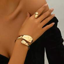 European And American Fashion Metal Floral Open Cuff Bracelet And Ring Set