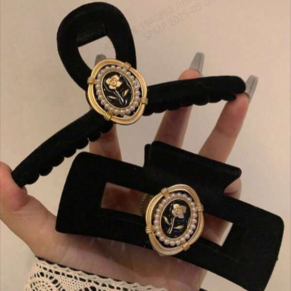 2pcs/1pc Women's Black Flocked Square One-Piece Rose Hair Clip, Fashionable All-Match Elegant Minimalist Hair Accessory For Daily, Casual, Party, Commuting, Vacation, Bun, Face Washing, Makeup, Outfit Matching Hair Claws Claw Clips Hair Clips Hair Jaw Clip Hair Clamps Hair Clutch Hair Catcher Clip