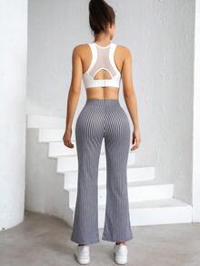 Pantalones acampanados de talle alto con estampado de pata de gallo para mujer - Patrón de moda en blanco y negro, mezcla elástica de poliéster, cómoda ropa casual para todas las temporadas, diseño de pata de gallo flexible y elegante | Pantalones de pierna ancha de tela duradera - Blanco y Negro - Ver 3