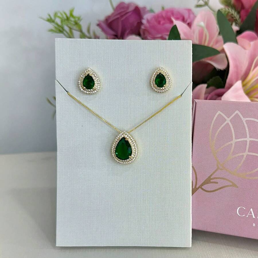 30 Necklace And Earring Set Designs For Mother's Day, Valentine's Day, Birthday, Etc. - Emerald Green Drop Studded - View 1