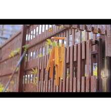 1个手工竹制风铃，黄色，声音悦耳动听，适合室内外装饰，可用于花园、码头、露台、家居装饰，铝制框架，或作为生日、毕业礼物、房间装饰、卧室装饰、家居装饰、墙面装饰、客厅装饰。 - 彩色 - 查看 12