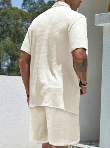 2 pezzi Set, camicia a manica corta larga con ricamo alla moda e pantaloni casual, outfit da coppia abbinato adatto per marito/fidanzato, vacanza al mare