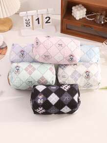 1 Pc Delicate Square Plaid Pencil Case, Creative And Cute Bear, Bow, Business Card Pattern, Fashionable And Portable Large-Capacity Storage Bag, Desktop Item Storage, Suitable For Storing School Supplies, Carry-On Items, Back-To-School Necessities, Suitable For Special Gifts For Classmates,Pencil Pouch,School Bag