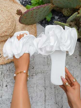 New Women's Black Casual Party & Beach Ruched Flower Decor Flat Slide Sandals, Outdoor Comfortable Versatile Square Toe Soft Flat Slippers