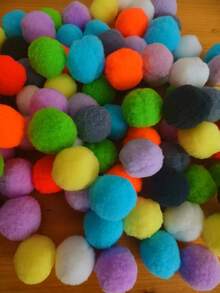 有趣的 DIY 互动猫/狗毛绒玩偶发射器套装、室内训练玩偶枪套件、安静的高弹性毛球发射器、无害的射击器和弹弓，用于宠物娱乐和亲密接触，各种玩偶枪颜色