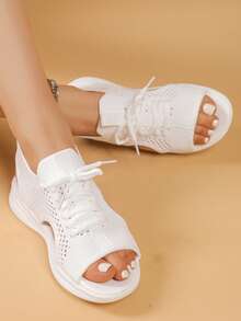 女士图案镂空网眼休闲运动凉鞋