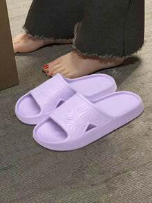 Women's Slip-On Eva Slippers With Comfortable Feeling, Non-Slip, Odor-Resistant, Suitable For Bathroom And Shower, Couple Design, Simple Wavy Pattern - Purple - View 1