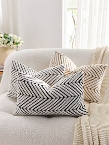 1pc/2pcs Geometric Black And White Line Pattern Decorative Pillow Cover (Pillow Insert Not Included), Reversible Fabric, Square Cushion Cover, Holiday Home Decor, Soft Velvet Material, Modern Sofa Decoration, Bedroom/Dorm Use