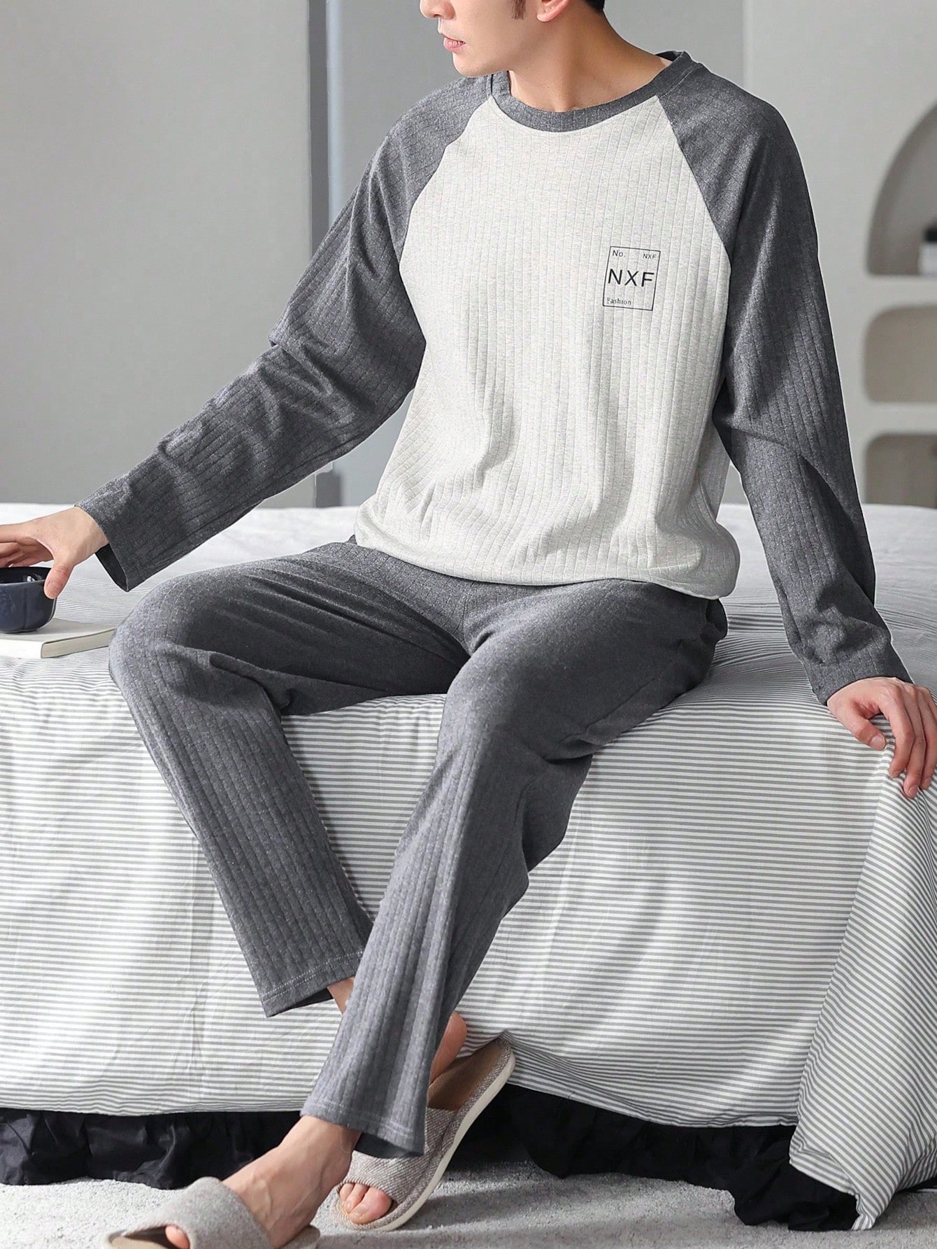 مجموعة بيجامة للرجال من القطن تتكون من ملابس علوية...