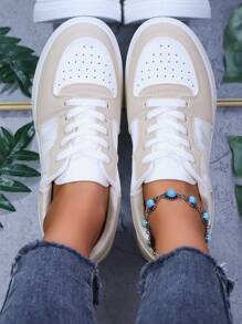 Baskets décontractées à motif de losanges pour femmes, chaussures de fête confortables de style preppy en couleur unie, mignon, chaussures de sport décontractées en PU à lacets pour le travail, les trajets, les vacances, toutes les saisons