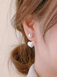 Modern Love Style Pearl Earrings - trắng - Xem 2
