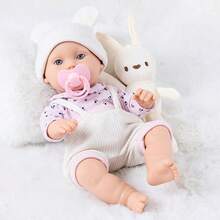 12 英寸婴儿娃娃逼真毛绒玩偶服装，2 件套服装，含头饰和袜子，是儿童的可爱柔软伴侣