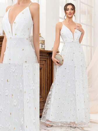 白色細肩帶v領女款晚禮服 (重工業風格)