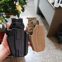 1 件塑料快速释放 579 枪套、胸前和腰部挂钩，适用于 M92、P226 和多种型号