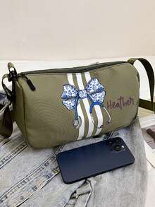 1pc Embroidery Custom New Personalized Shoulder Women's Striped Bag. Multi Color Selection, Black, White, Khaki, Green. Simple And Lightweight, Customizable With Bow Patterns To Match Your Custom Text. New Fashionable Shoulder Bag