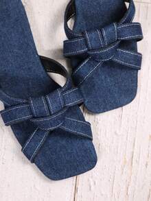 Women's Flat Square Toe Criss-Cross Strap Sandals, Camouflage & Solid Color, Fashion Elegant Fabric Bowknot Slippers For Indoor & Outdoor, Spring/Summer