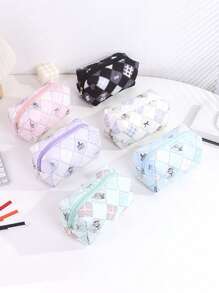 1 Pc Delicate Square Plaid Pencil Case, Creative And Cute Bear, Bow, Business Card Pattern, Fashionable And Portable Large-Capacity Storage Bag, Desktop Item Storage, Suitable For Storing School Supplies, Carry-On Items, Back-To-School Necessities, Suitable For Special Gifts For Classmates,Pencil Pouch,School Bag