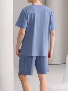 [AICJ Sleepwear]2pcs/Set Men's Solid Color Casual Loose Simple Pocket Round Neck Short Sleeve Plaid Shorts Pajamas Home Set, Spring/Summer - Baby Blue - View 2