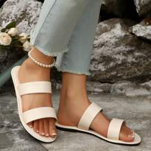 1 Pair Women's Double Strap Flat Sandals, Comfortable Casual Shoes Suitable For Summer Outdoor And Beach Travel, Bohemian Style