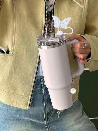 2 Piezas de accesorios compatibles con taza, adornos de lazo y letras para tapas de pajita de 10 mm para vasos de 30 y 40 onzas, tapas de silicona para pajita de vaso