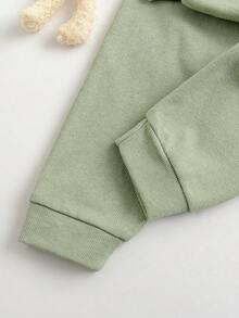 2件套男宝宝可爱小熊图案口袋条纹短袖T恤和运动裤休闲套装，适合春夏穿着 - 橄欖綠 - 查看 8