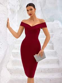 Bernatova Women's Burgundy Off The Shoulder Mini Bodycon Celebrity Cocktail Dresses , Elegant Valentines' Semi Formal Evening Sexy Backless Short Prom Dreses For Wedding Guest , Anniversary , Graduation , Cocktail , Homecoming , Birthday Party - Burgundy - View 4