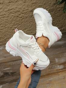 Zapatillas deportivas con cuña oculta para mujer, nuevos zapatos casuales blancos con suela gruesa y a prueba de agua para otoño/primavera