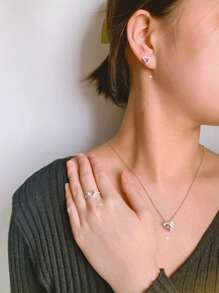 Ensemble de bijoux en argent sterling 925 avec pierre de zirconium en forme de cœur rose - petites boucles d'oreilles mignonnes, collier, bague. Cadeau pour les amoureux, les amis, anniversaire. Convient pour le quotidien, les voyages, les fêtes, les mariages. Bijoux de luxe pour femmes